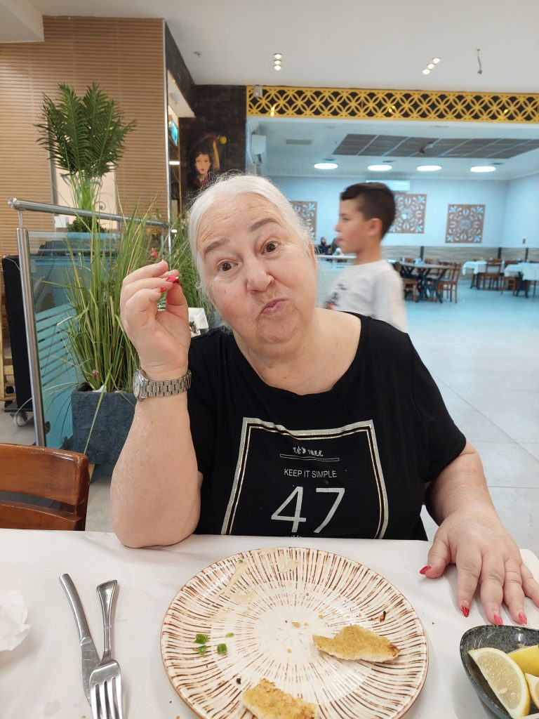 תמונה לזכר שרה וישראל ציון