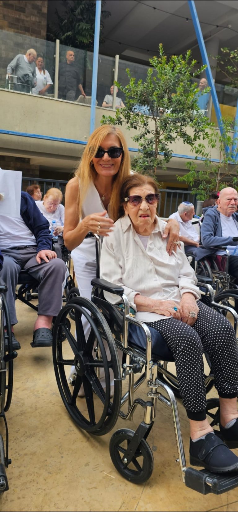תמונה לזכר אסתר בן שושן