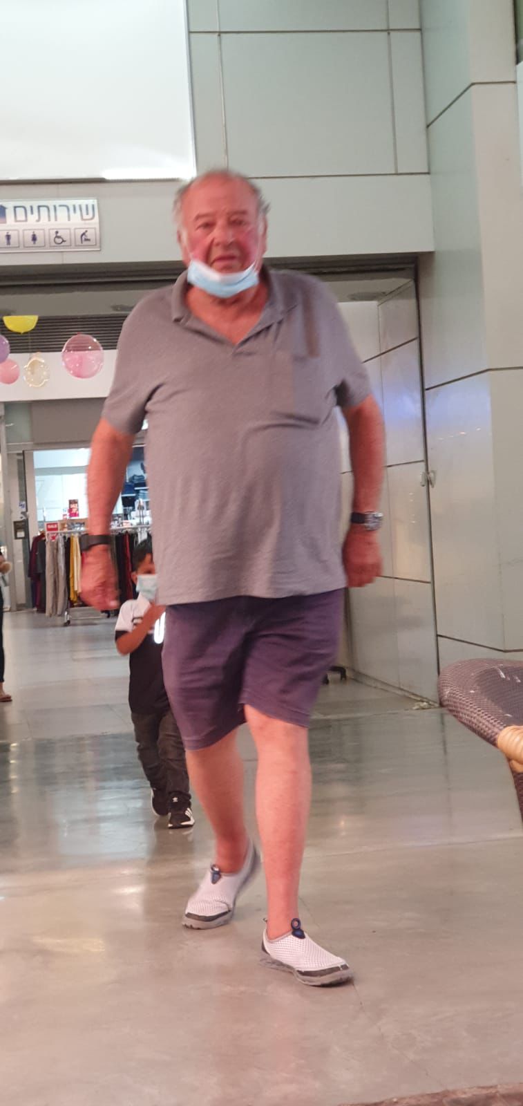 תמונה לזכר שלמה יערי