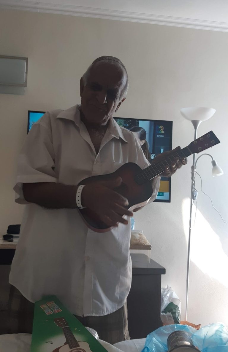 תמונה לזכר מנשה&nbsp; ורינה מהצרי ז"ל