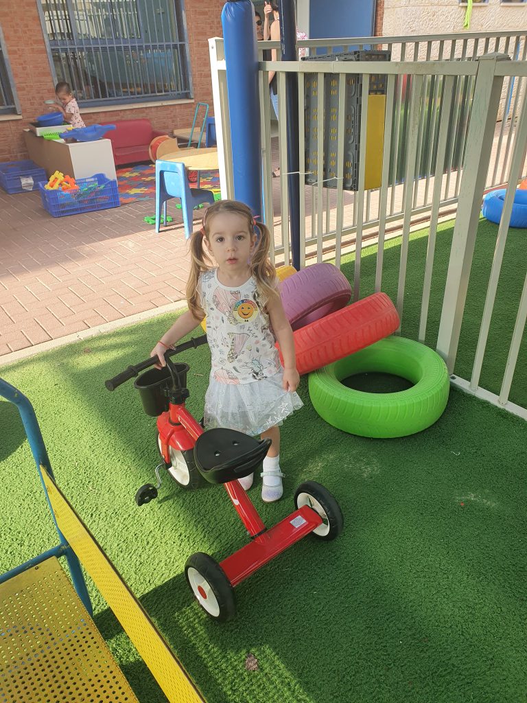 תמונה לזכר גל כפר