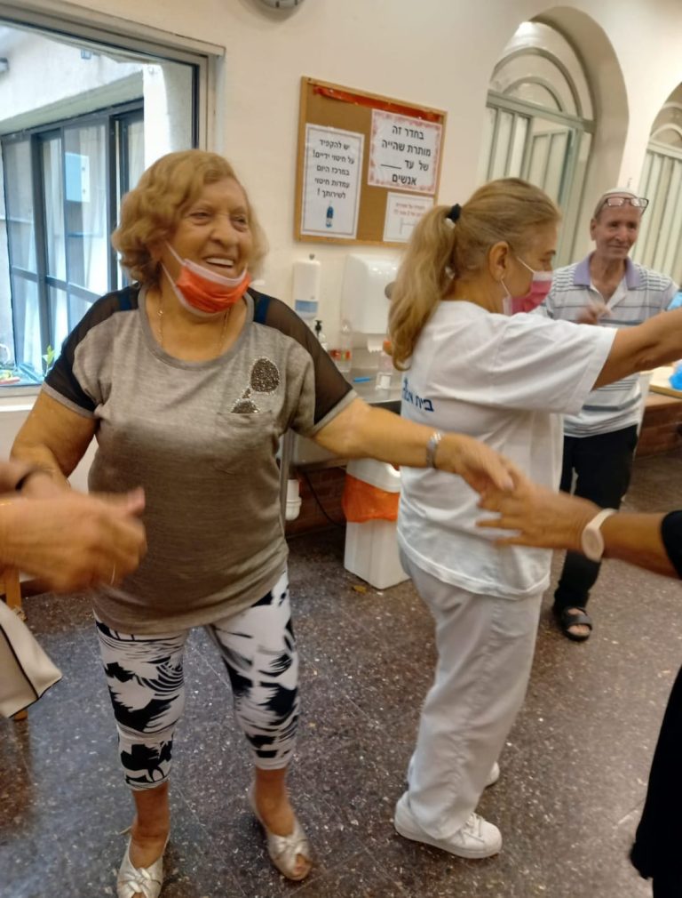 תמונה לזכר אסתר בן שושן