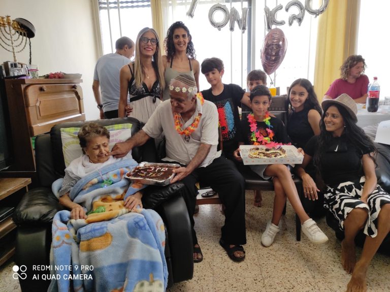 תמונה לזכר מנשה&nbsp; ורינה מהצרי ז"ל