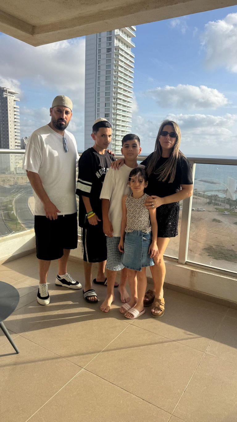תמונה לזכר מכלוף (השחור) ועקנין