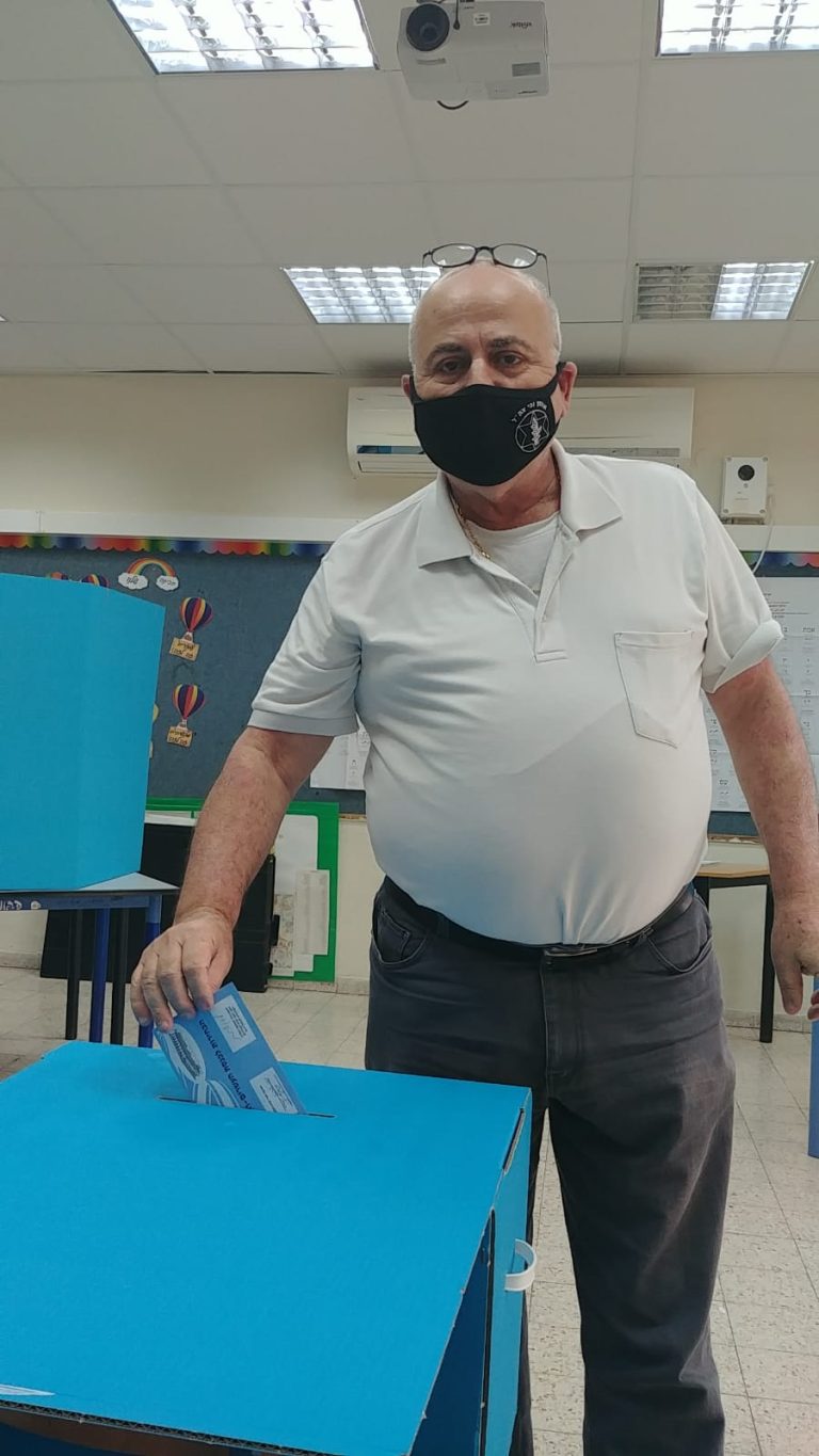 תמונה לזכר זיו אביגדור הראל