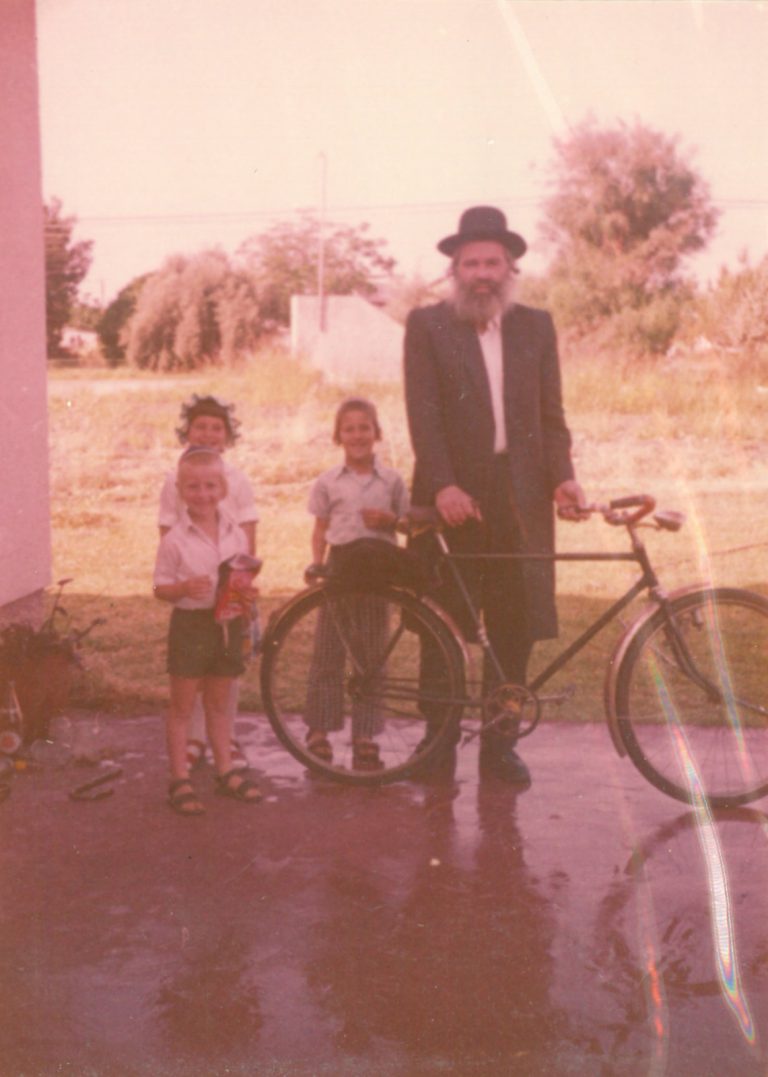 תמונה לזכר יהושע אשל מאיר קרמר