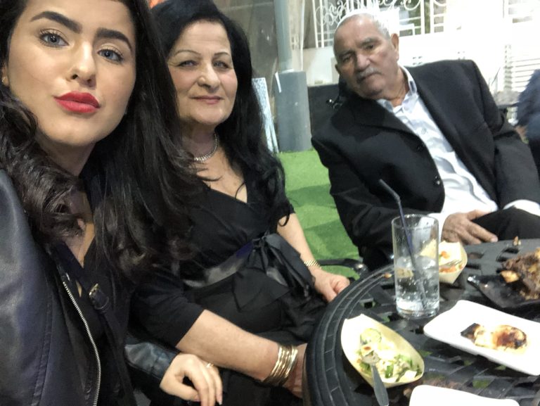 תמונה לזכר סאסי כחלון