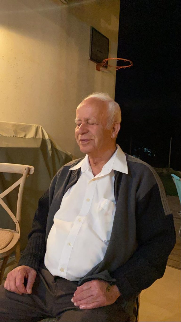 תמונה לזכר אליהו חוטה