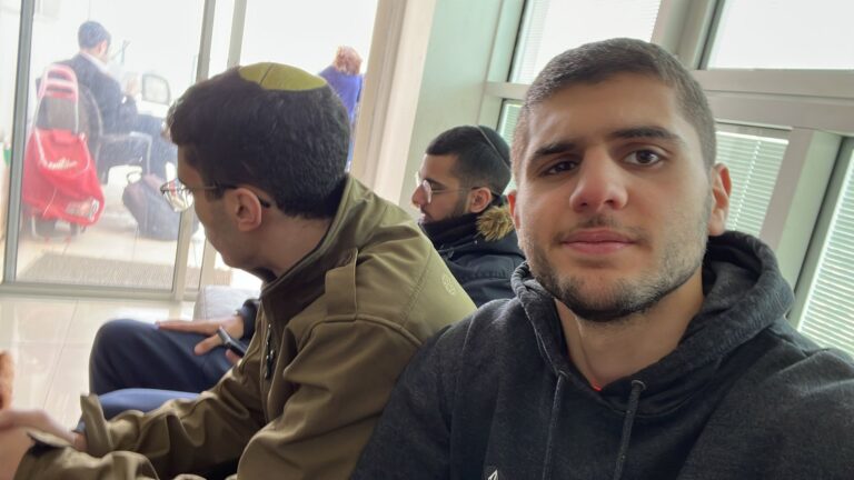 תמונה לזכר יעקב איליאן