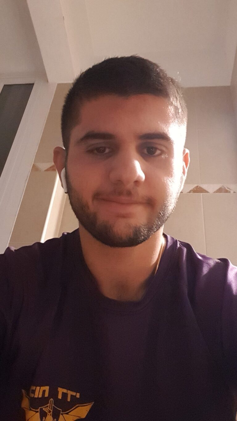 תמונה לזכר יעקב איליאן