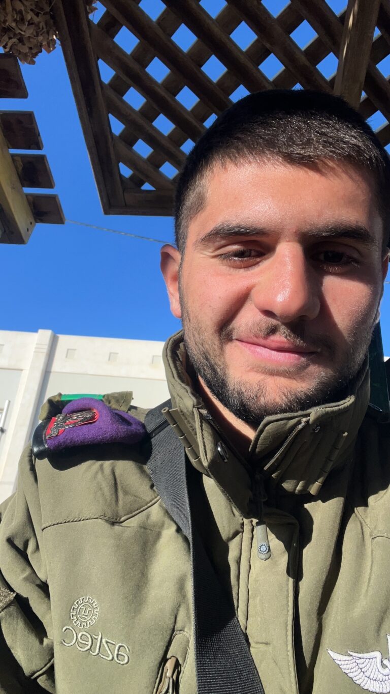 תמונה לזכר יעקב איליאן