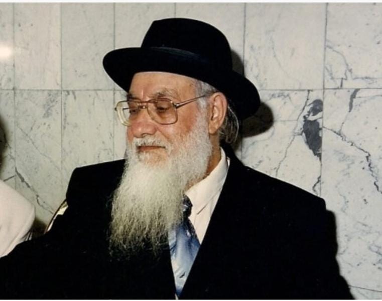 תמונה לזכר אליהו זוהר