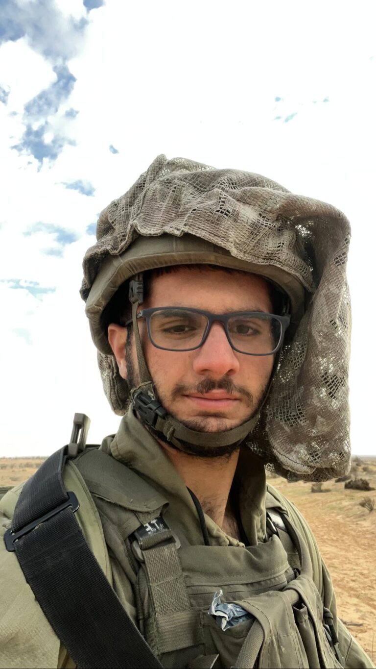 תמונה לזכר יעקב איליאן