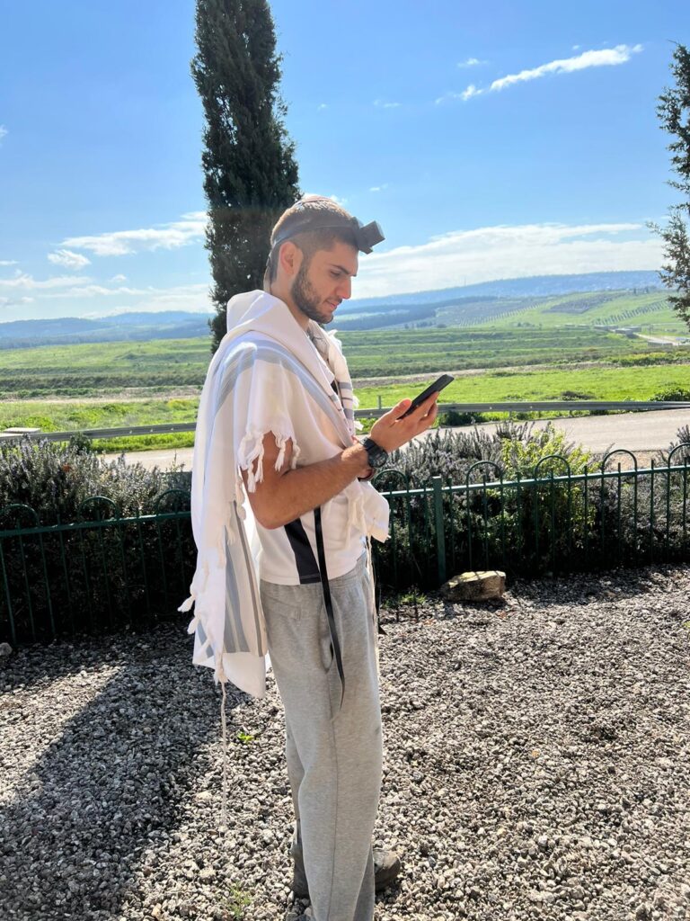תמונה לזכר יעקב איליאן
